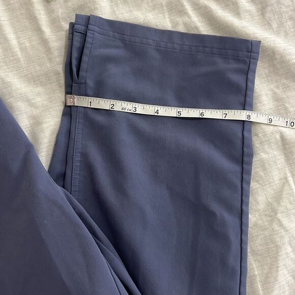 FIGS Wide Leg Straight Scrub Pants Purple Cargo Pocket - Picture 10 of 11